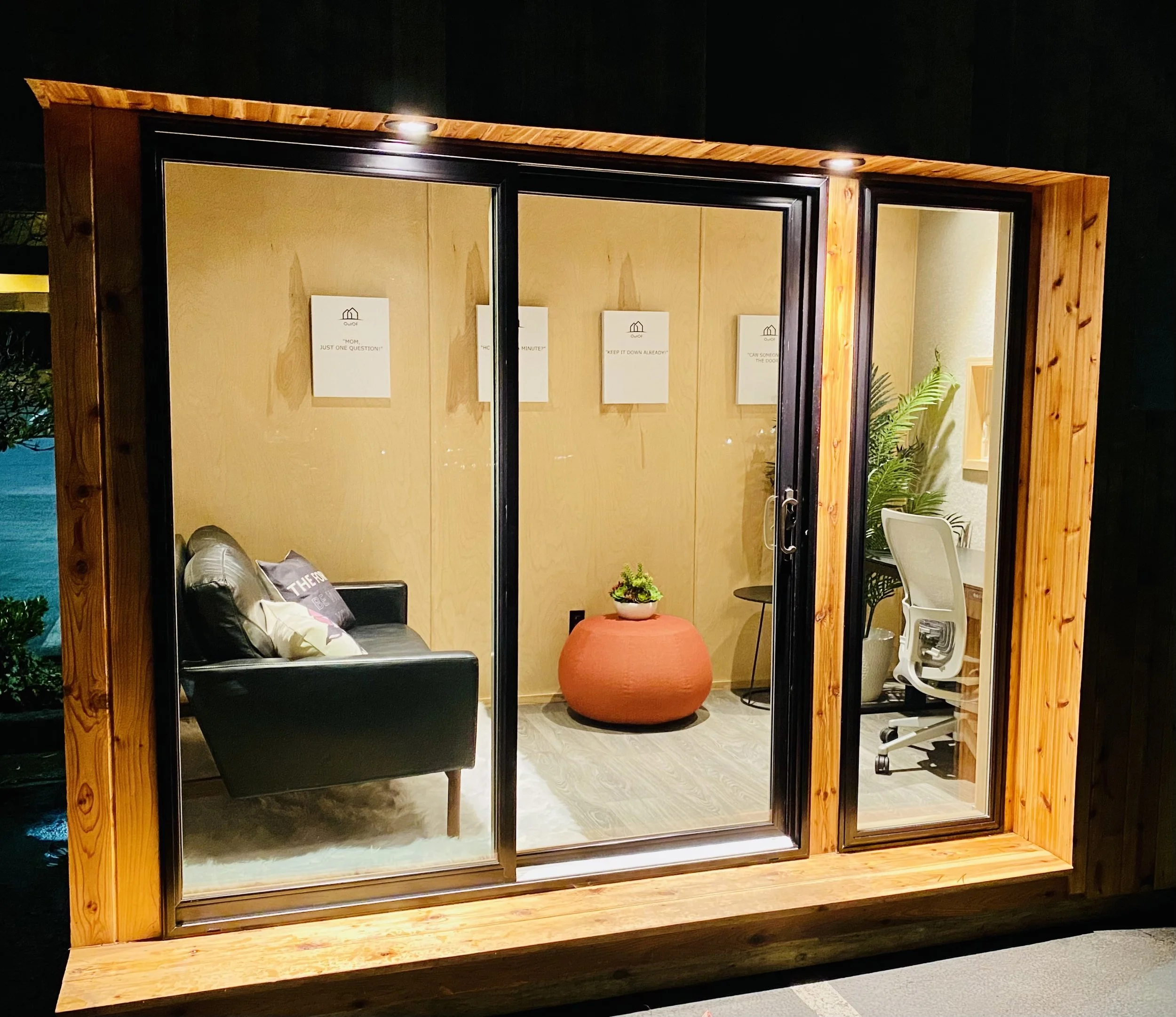 The Twelve backyard mini office pod | Mini Office backyard pods